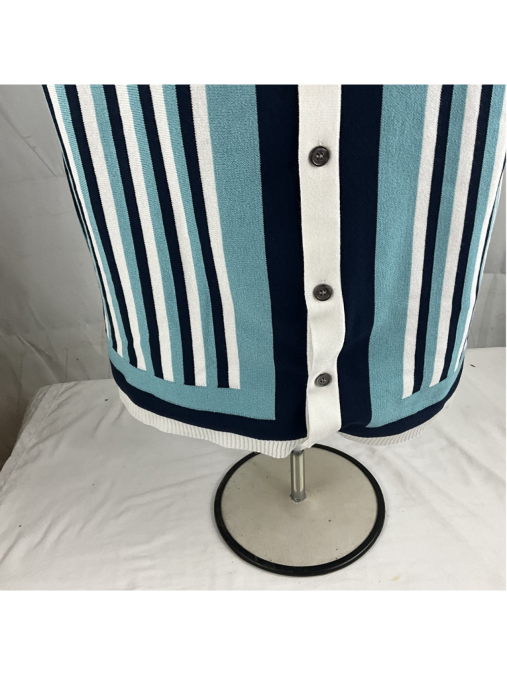 Men’s Sinransinya Retro Golf Sweater Size Medium Blue Stripe 100% Viscose - Picture 3 of 5